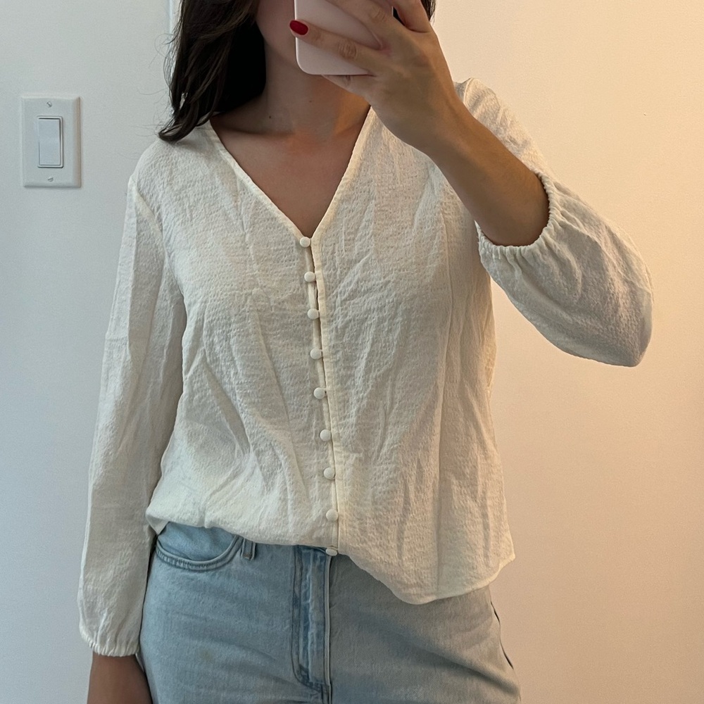 Madewell crepe v neck button blouse